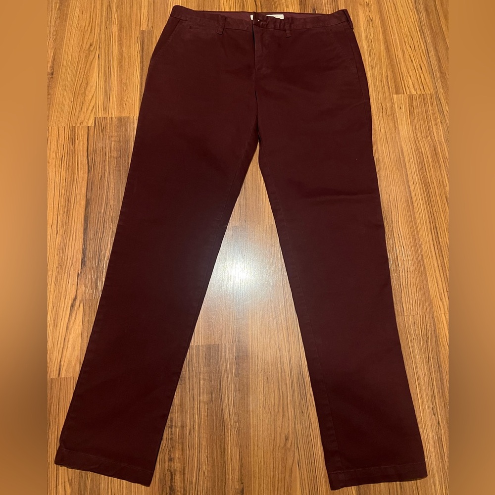 Burberry Brit Khaki Pants. 32x32. Brick Red/Maroon.
